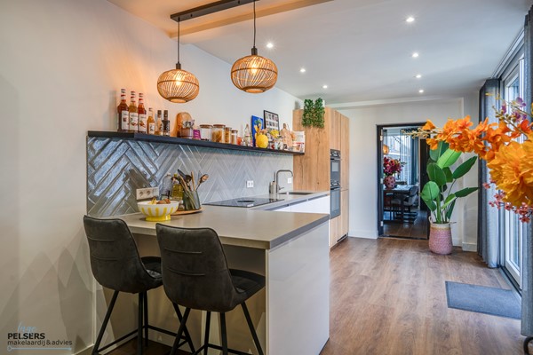 Medium property photo - Prinses Margrietlaan 4, 5953 CA Reuver